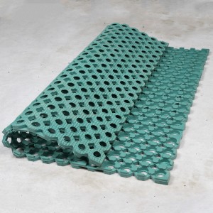 Colchón de goma del suelo de la estera de goma porosa del drenaje de China del fabricante de China para el taller
